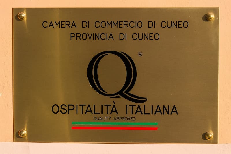 Ospitalità Italiana targhetta